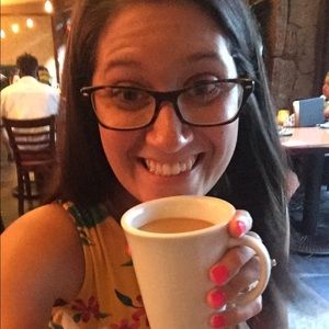 Meet your Posher, Kendra